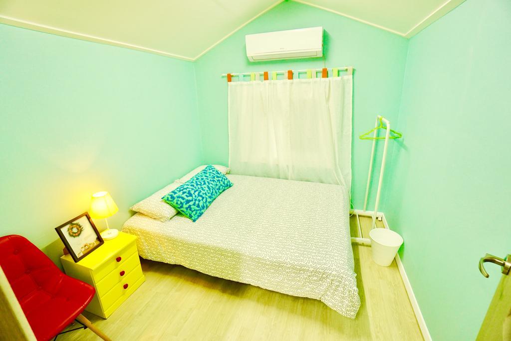 Little Haenyeo Villa Чеджу Екстериор снимка